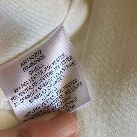 Gianni Bini Asymmetrical Crossover Snap Tux Blazer White Dress - Picture 9 of 10